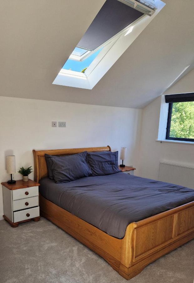 Town Location - 5 Min Walk To Beach - Dog Friendly Newquay  Exterior photo