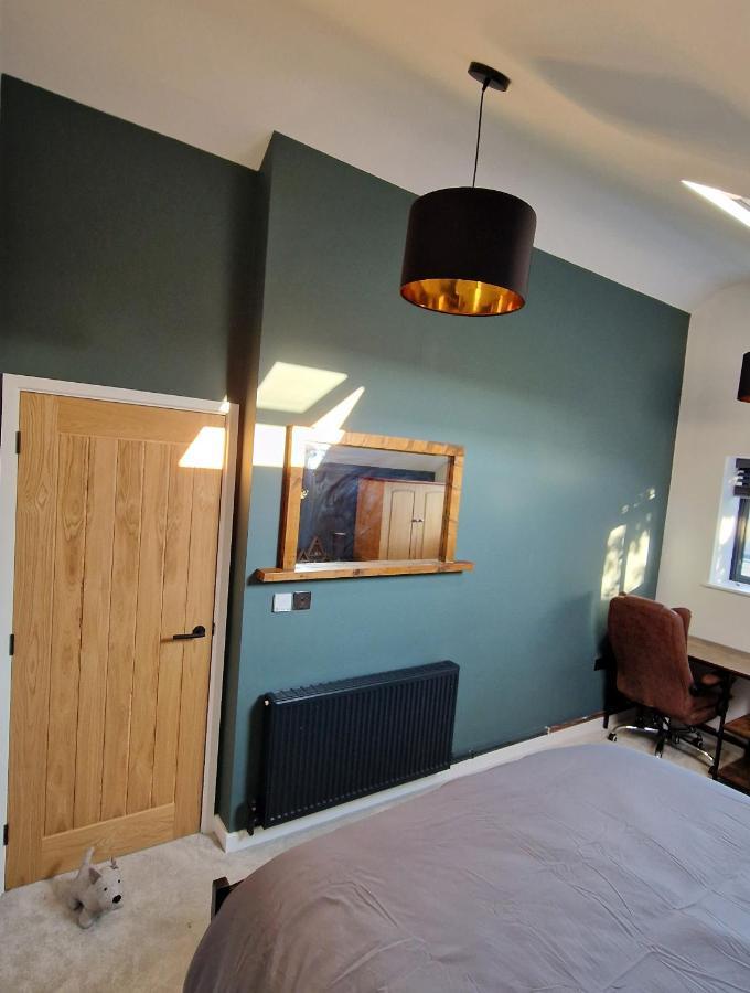 Town Location - 5 Min Walk To Beach - Dog Friendly Newquay  Exterior photo