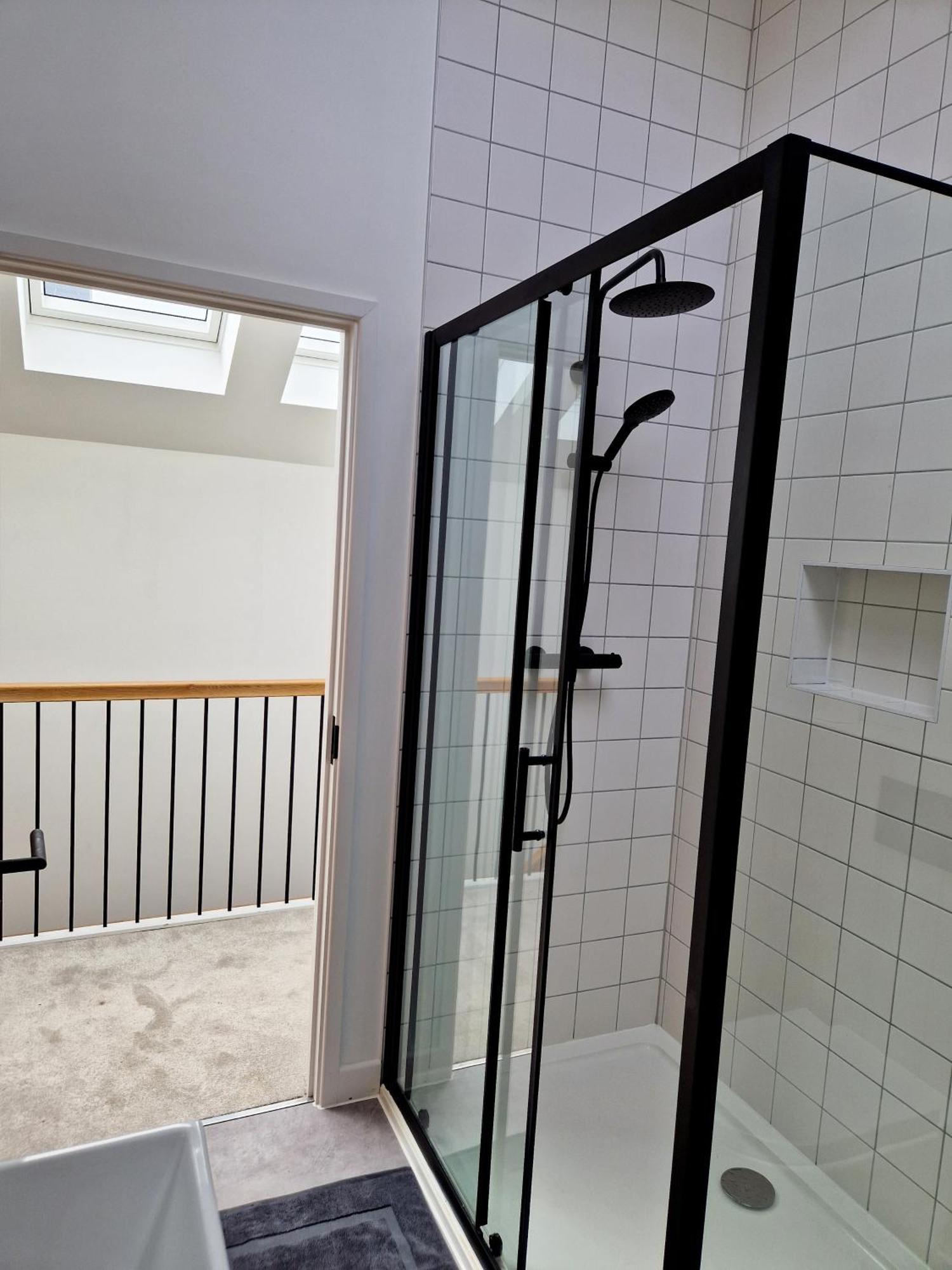 Town Location - 5 Min Walk To Beach - Dog Friendly Newquay  Exterior photo